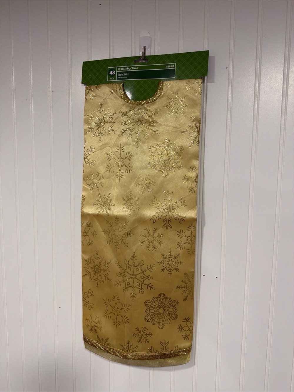 Gold Snowflake Tree Skirt by Holiday Time